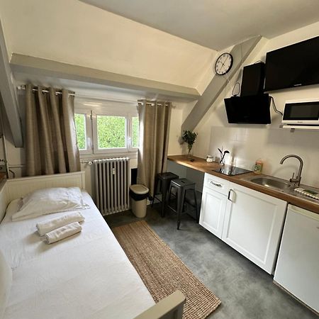 Studio Proche Commodite Et Gare . Centre Ville Caen Ngoại thất bức ảnh