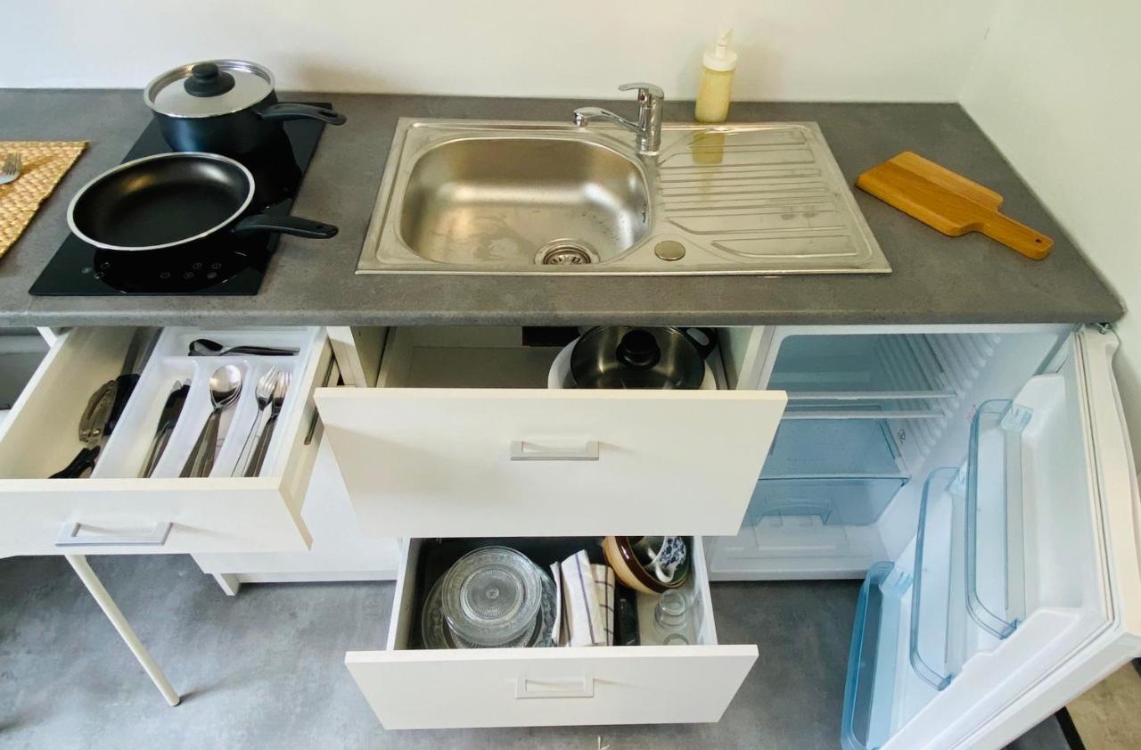 Studio Proche Commodite Et Gare . Centre Ville Caen Ngoại thất bức ảnh